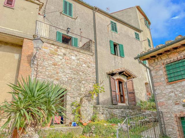 Appartamento in vendita a Montieri GR