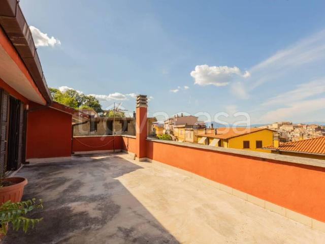 Appartamento in vendita a Montorio Romano viale Martiri del Congo
