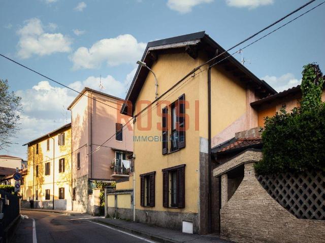 Appartamento in vendita a Monza MB