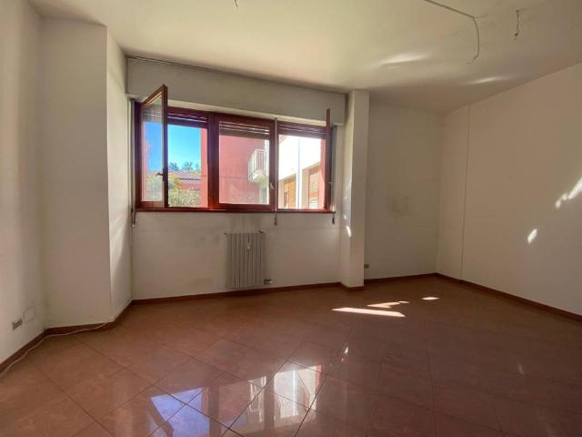 Appartamento in vendita a Monza MB