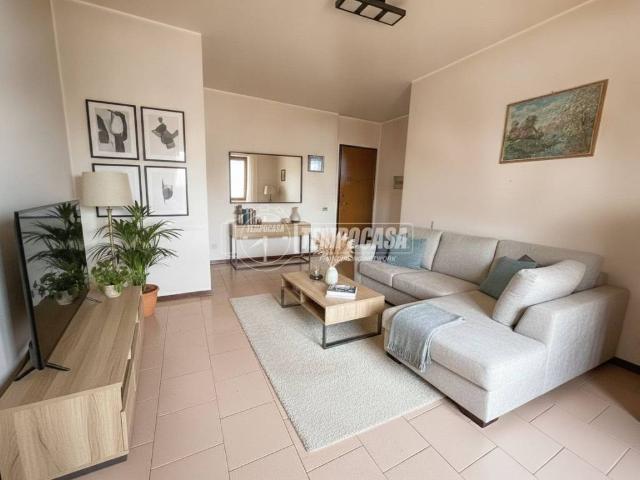 Appartamento in vendita a Monza MB