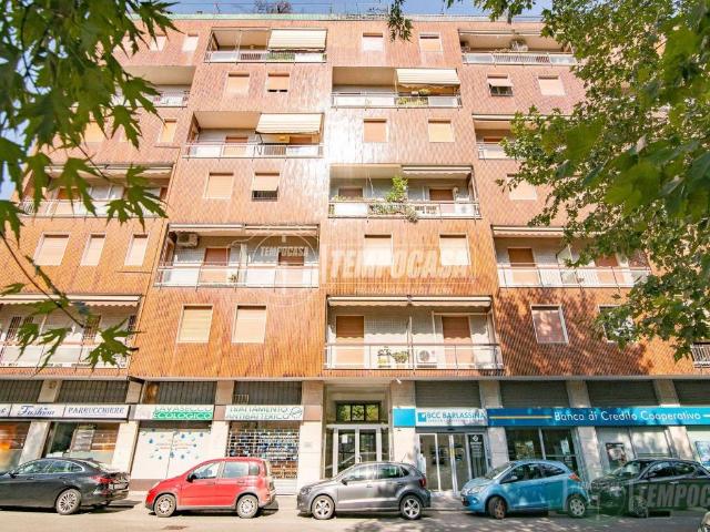 Appartamento in vendita a Monza MB