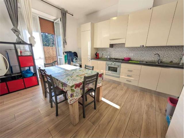Appartamento in vendita a Monza MB