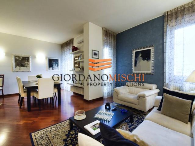 Appartamento in vendita a Monza MB