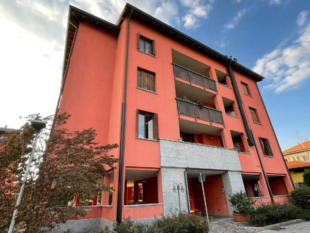 Appartamento in vendita a Monza MB