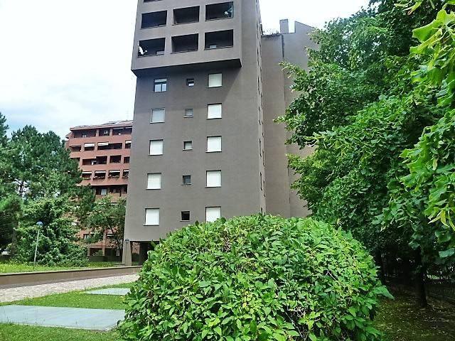 Appartamento in vendita a Monza MB