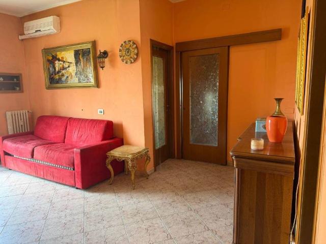 Appartamento in vendita a Monza MB