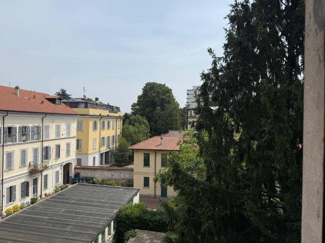 Appartamento in vendita a Monza MB