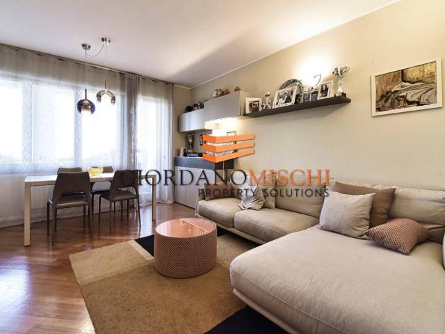 Appartamento in vendita a Monza MB