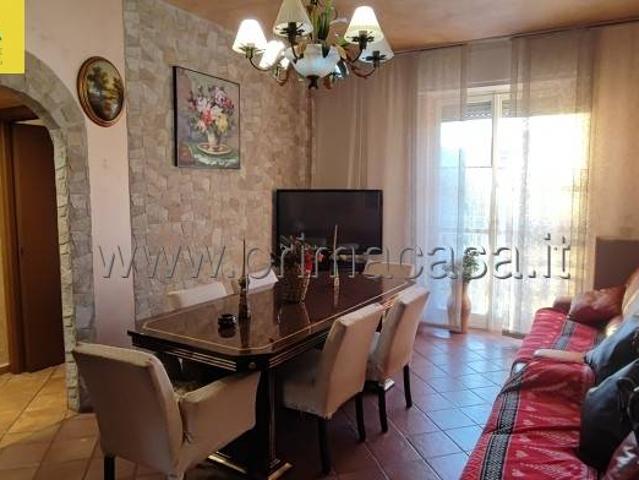 Appartamento in vendita a Monza MB