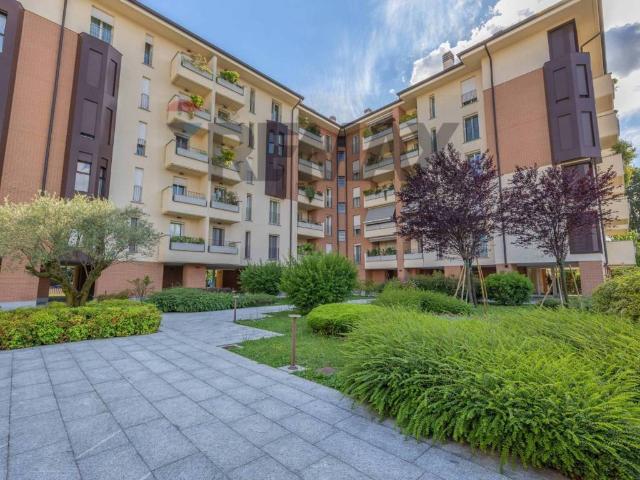 Appartamento in vendita a Monza MB