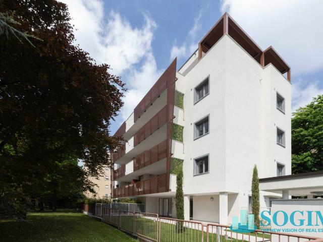 Appartamento in vendita a Monza, San Carlo