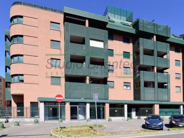 Appartamento in vendita a Monza
