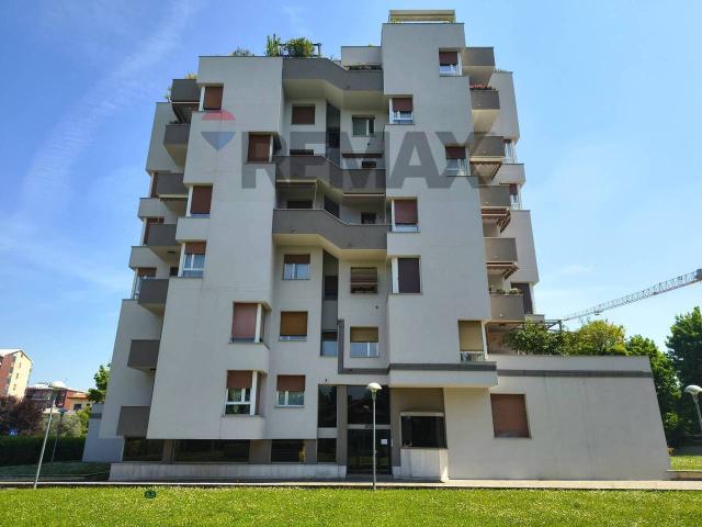 Appartamento in vendita a Monza