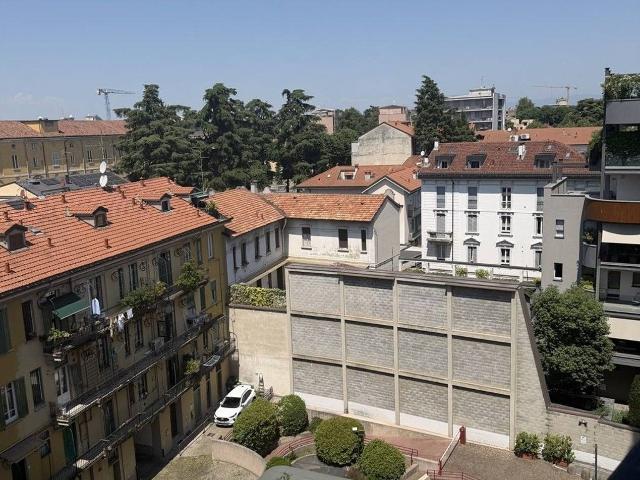 Appartamento in vendita a Monza
