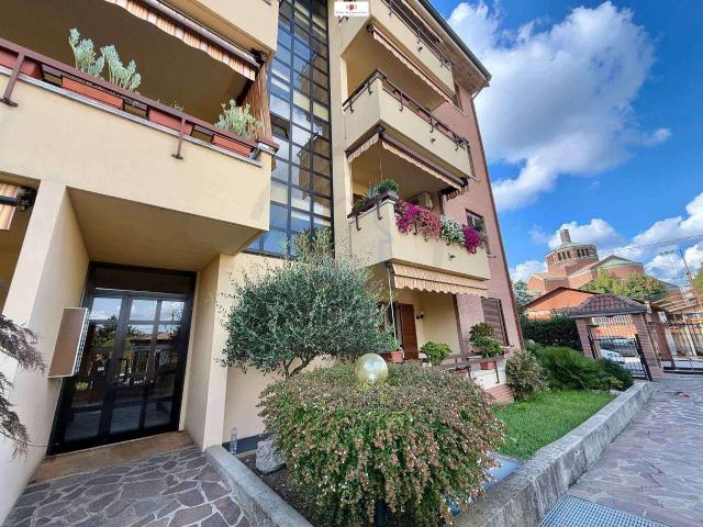 Appartamento in vendita a Monza