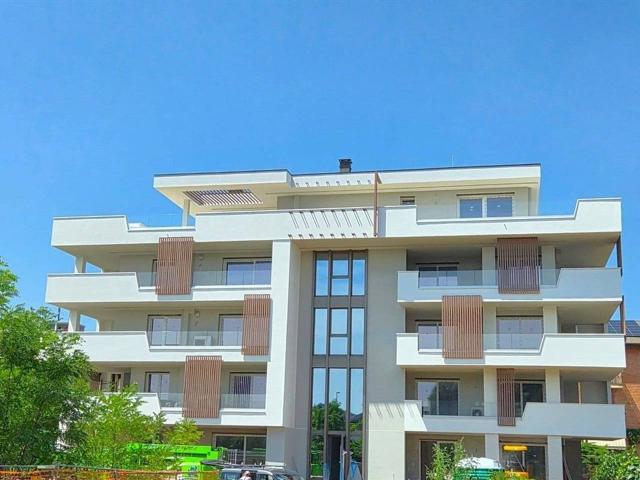 Appartamento in vendita a Monza