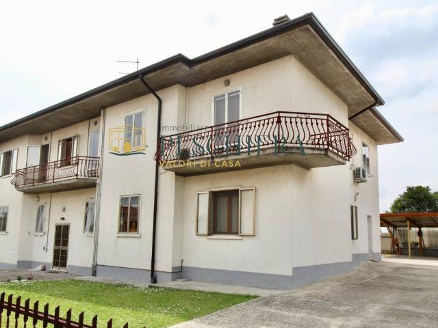 Appartamento in vendita a Monzambano MN