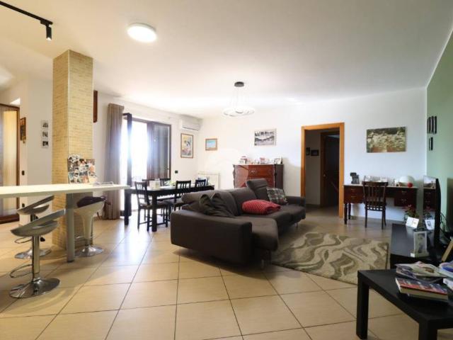 Appartamento in vendita a Mosciano Sant'Angelo TE