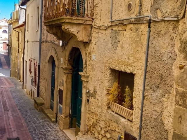 Appartamento in vendita a Morolo FR