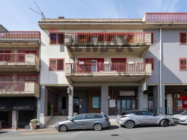 Appartamento in vendita a Motta Sant'Anastasia CT