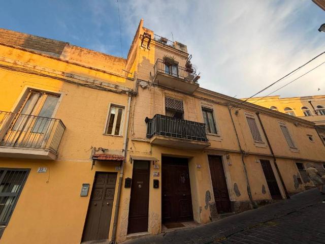 Appartamento in vendita a Motta Sant'Anastasia CT
