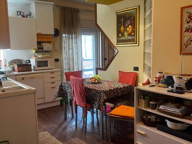 Appartamento in vendita a Motta Sant'Anastasia CT