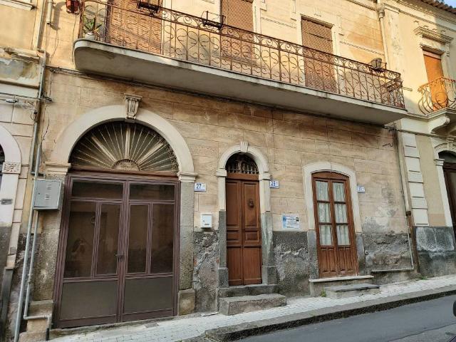 Appartamento in vendita a Motta Sant'Anastasia CT