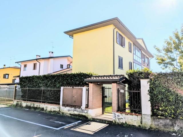 Appartamento in vendita a Motta Visconti MI