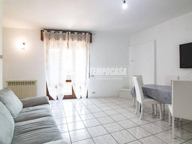 Appartamento in vendita a Mozzanica BG