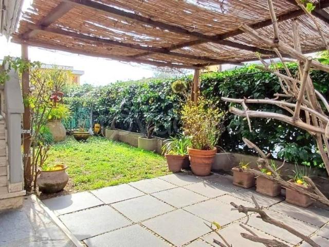 Appartamento in vendita a Mozzate
