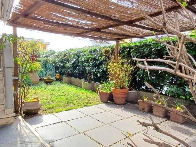 Appartamento in vendita a Mozzate CO
