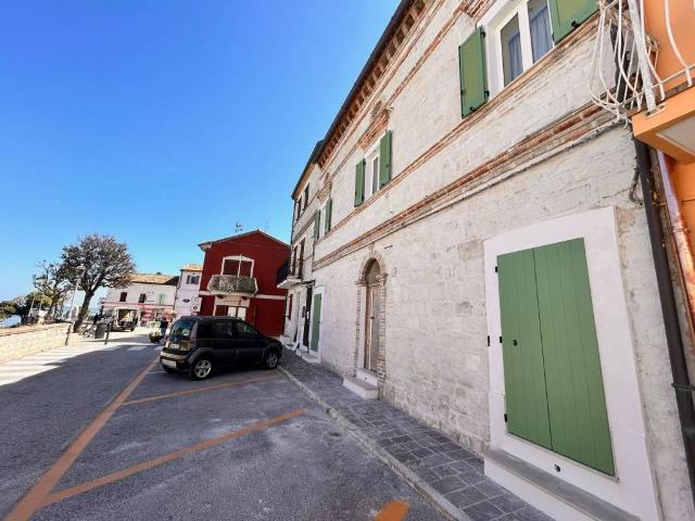 Appartamento in vendita a Numana AN