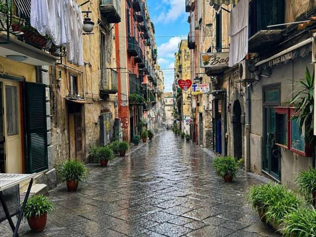 Appartamento in vendita a Napoli