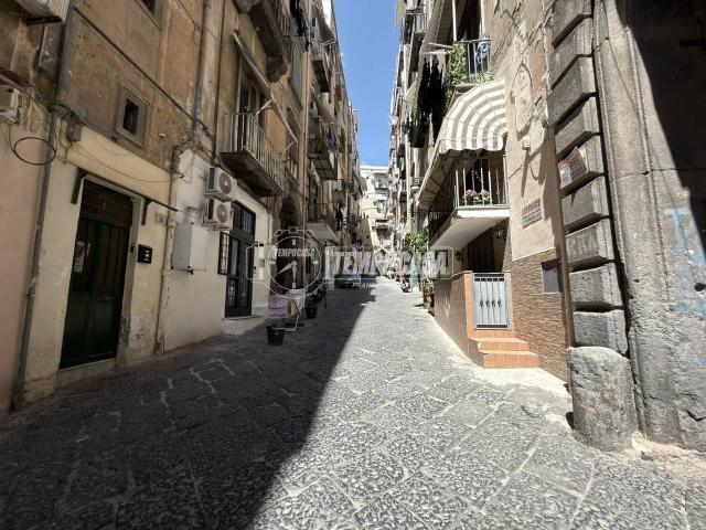 Appartamento in vendita a Napoli