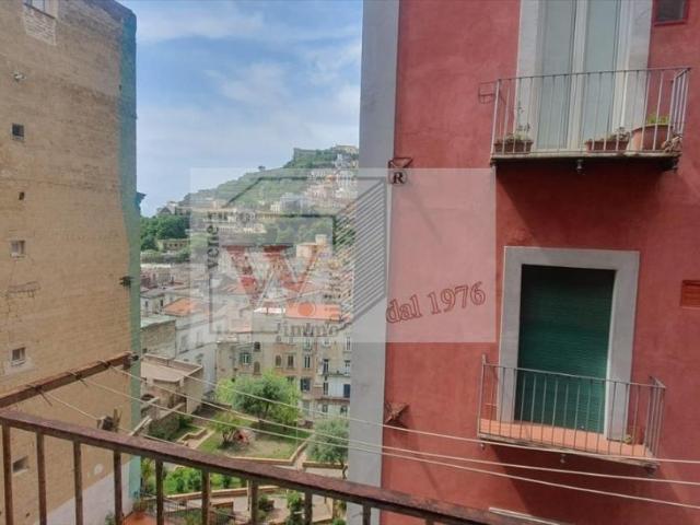 Appartamento in vendita a Napoli
