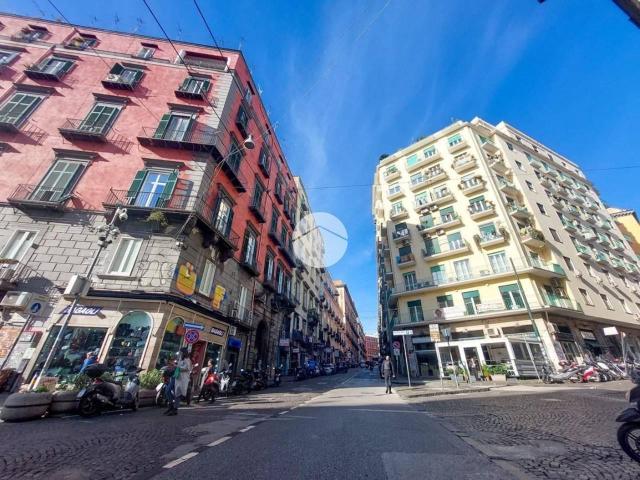 Appartamento in vendita a Napoli