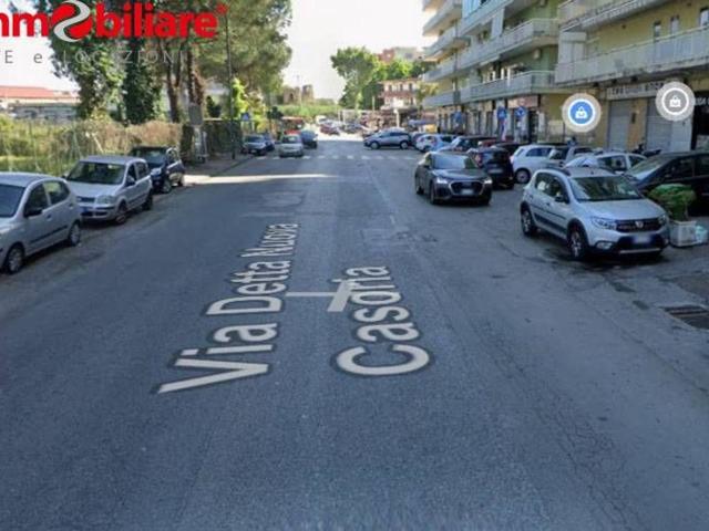 Appartamento in vendita a Napoli