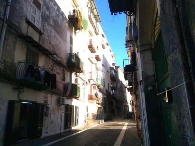 Appartamento in vendita a Napoli