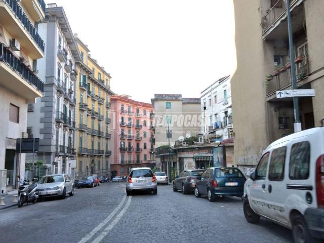 Appartamento in vendita a Napoli