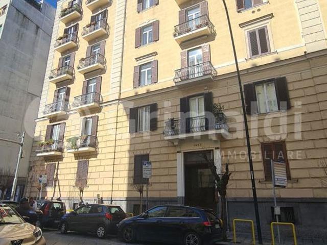 Appartamento in vendita a Napoli