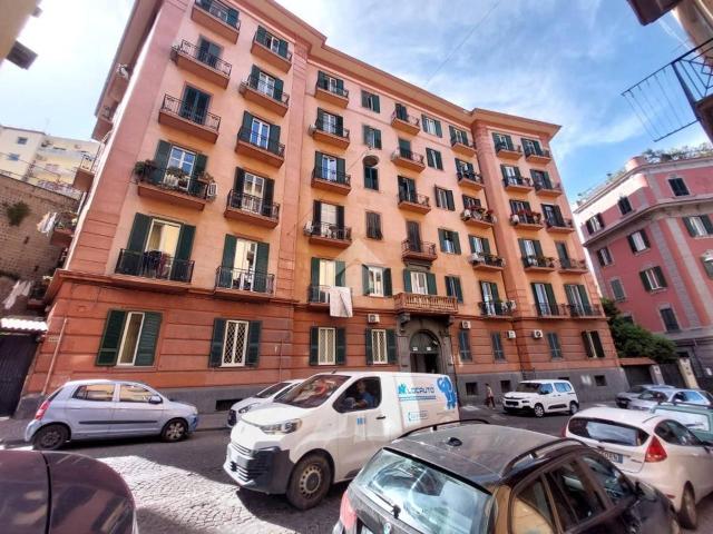 Appartamento in vendita a Napoli