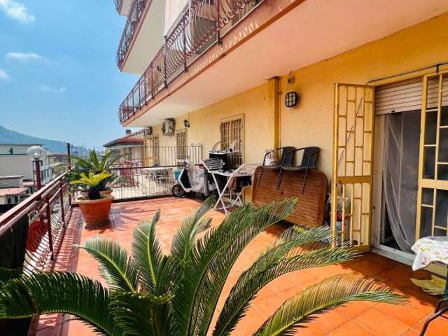 Appartamento in vendita a Napoli via Cannavino, Pianura
