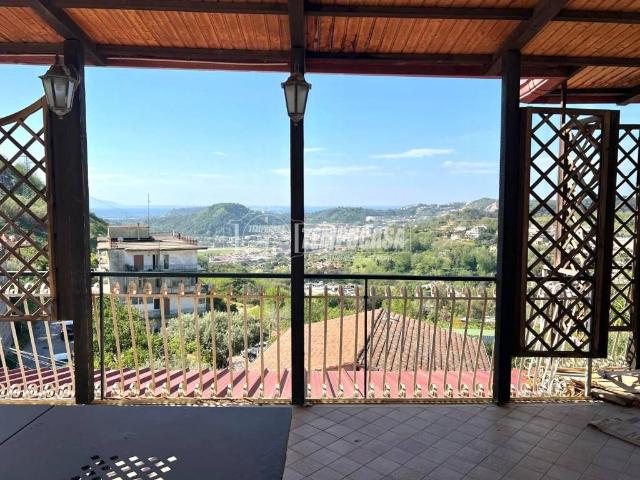 Appartamento in vendita a Napoli via Adolfo Avena, Pianura