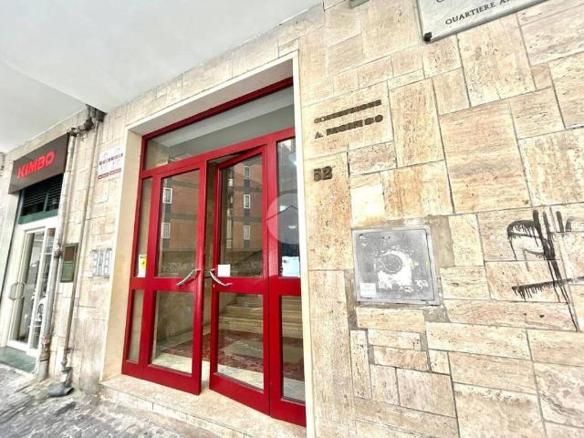 Appartamento in vendita a Napoli via Giulio Palermo, 52, Rione Alto