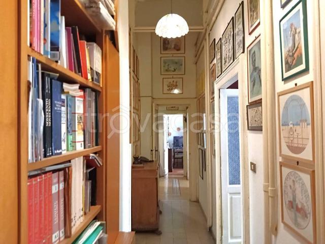 Appartamento in vendita a Napoli via Tino di Camaino, 4, Arenella
