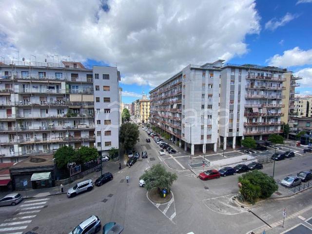 Appartamento in vendita a Napoli, Vomero