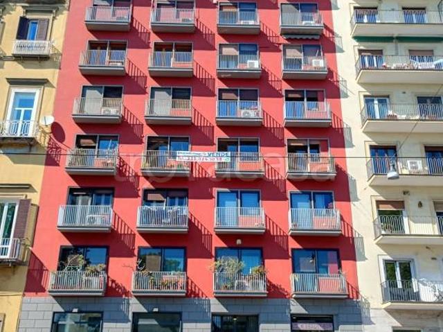 Appartamento in vendita a Napoli, Chiaia