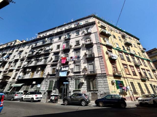Appartamento in vendita a Napoli NA