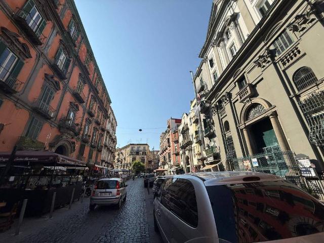 Appartamento in vendita a Napoli NA